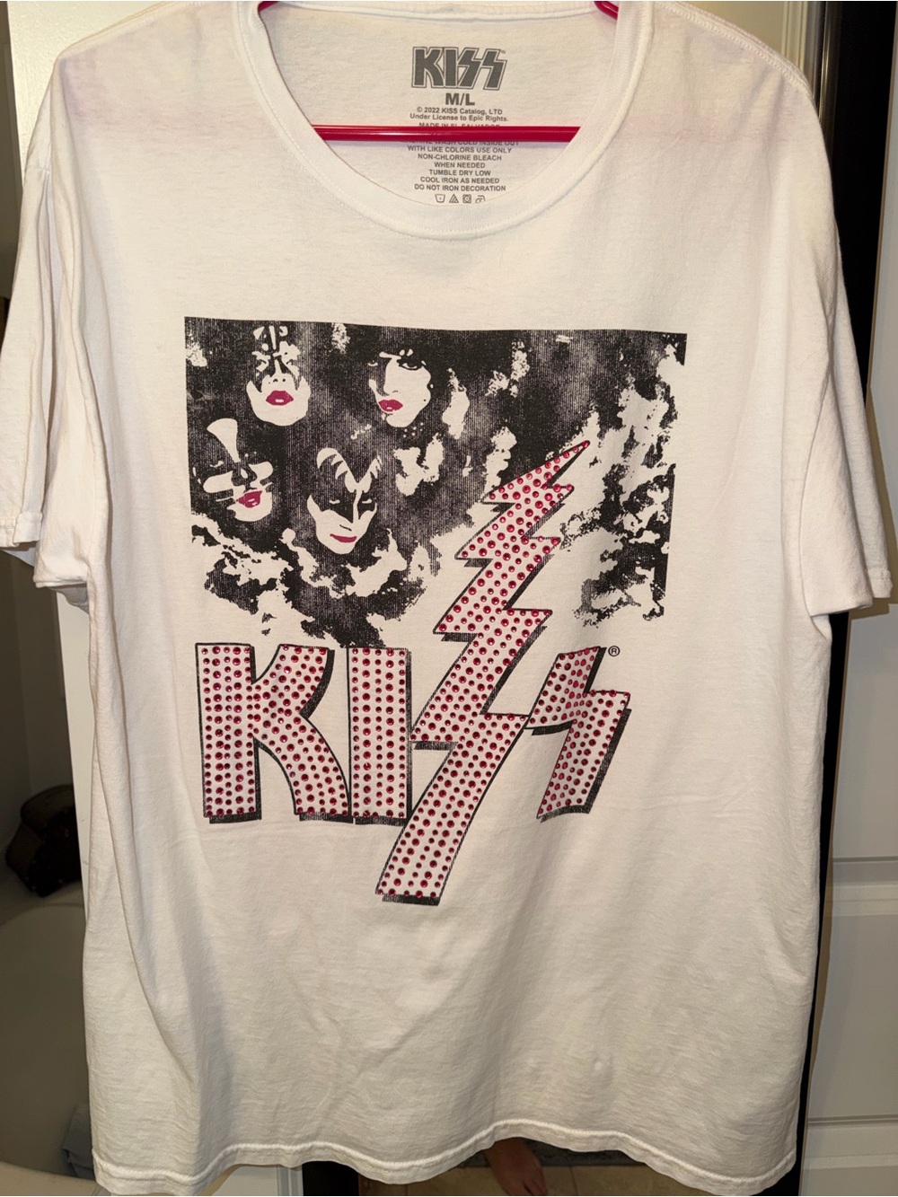 Kiss White Graphic Tee with Black Art and Hot Pink Rhinestones